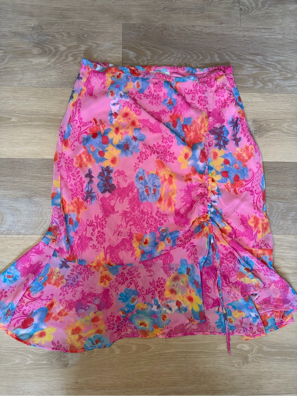 Dalin Floral Ruched Mini Skirt – Size M